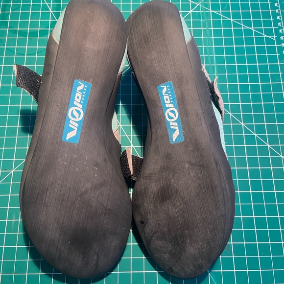 Gently used Scarpa Origin Women's climbing shoe size EU 41 / US W 9 / US M 8 - Picture 6 of 7